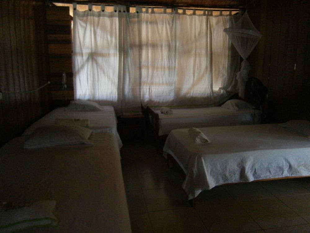 Madera Labrada Lodge Ecologico Tarapoto Luaran gambar